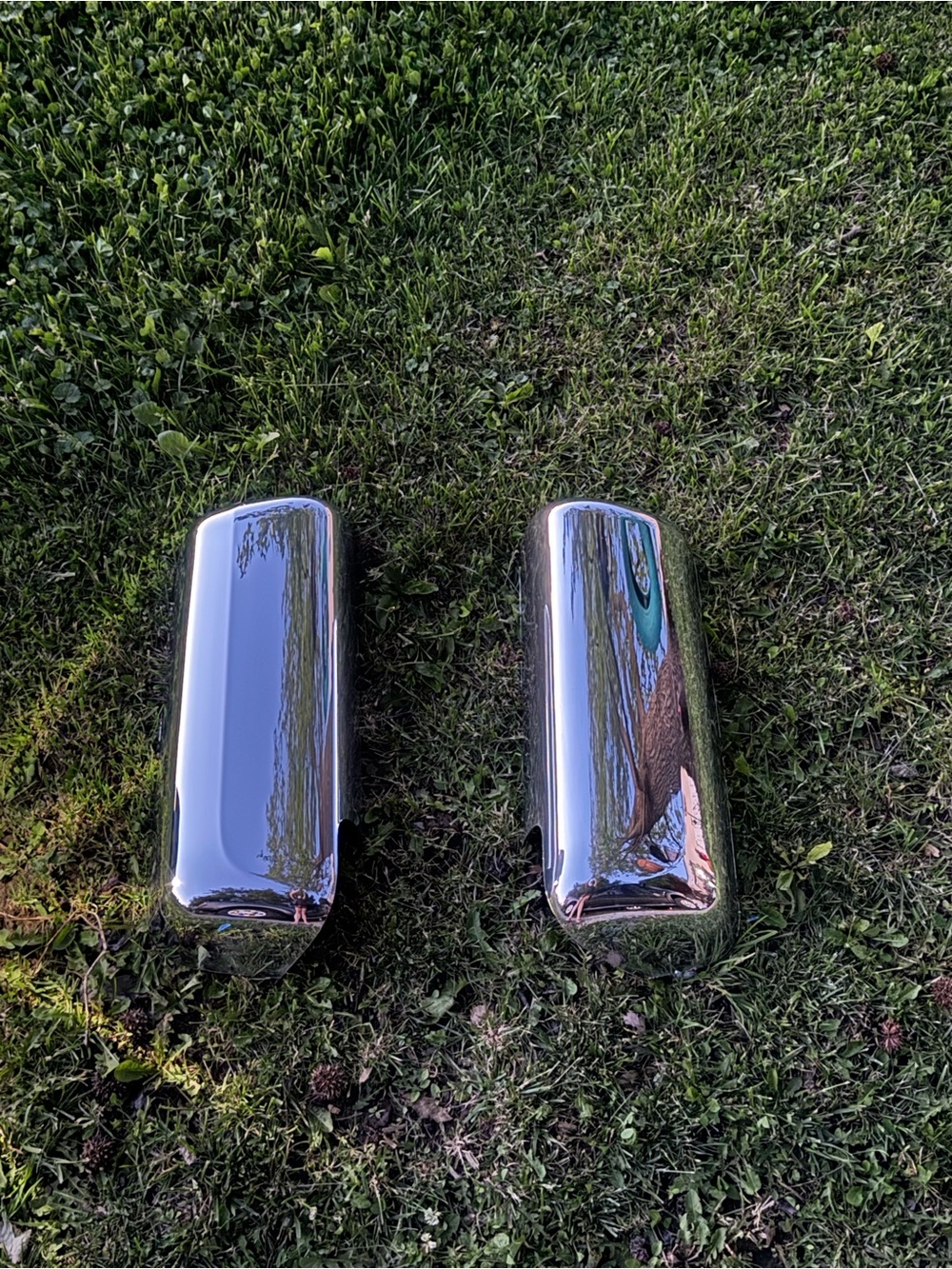 Peterbilt 579 Chrome Set of 2 Mirror Covers RH LF Left Right Side Semi Truck